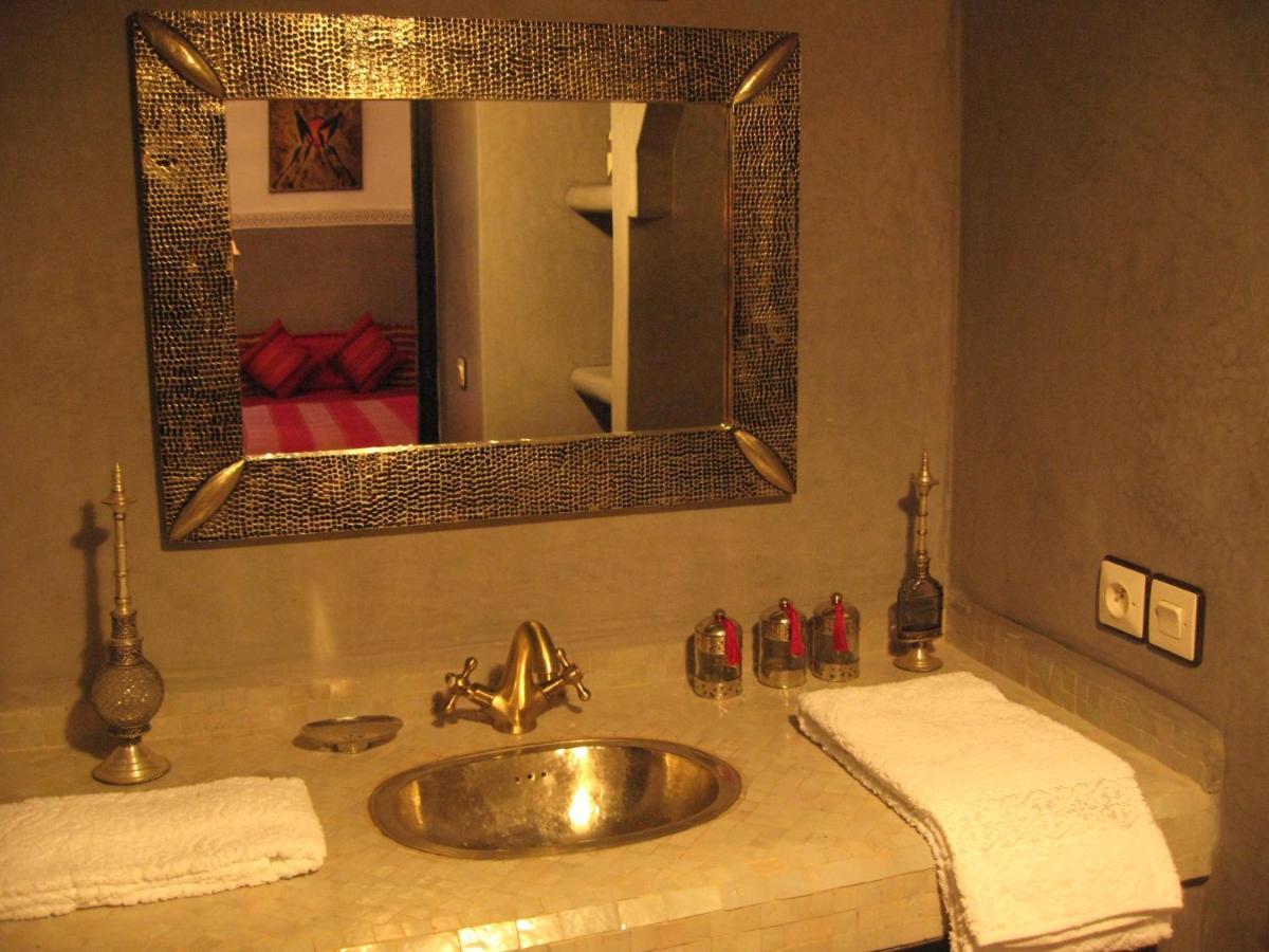 Riad Espoir, Riad de charme en exclusivité dans la médina de Marrakech Marrakesh Exterior foto