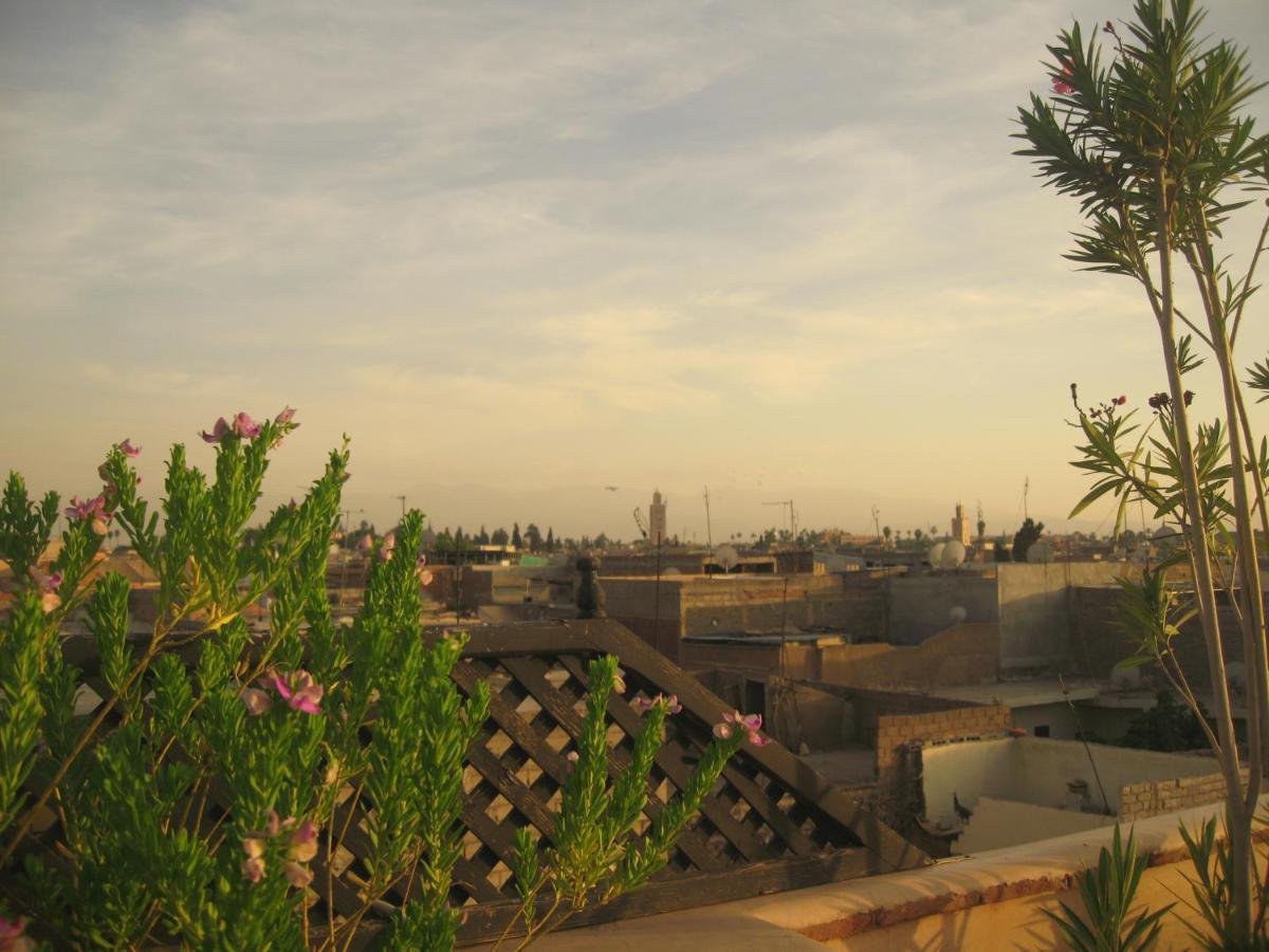 Riad Espoir, Riad de charme en exclusivité dans la médina de Marrakech Marrakesh Exterior foto