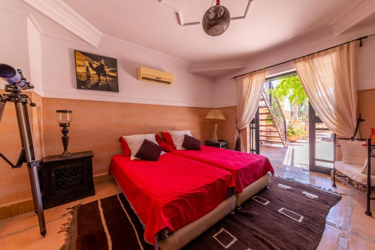 Riad Espoir, Riad de charme en exclusivité dans la médina de Marrakech Marrakesh Exterior foto